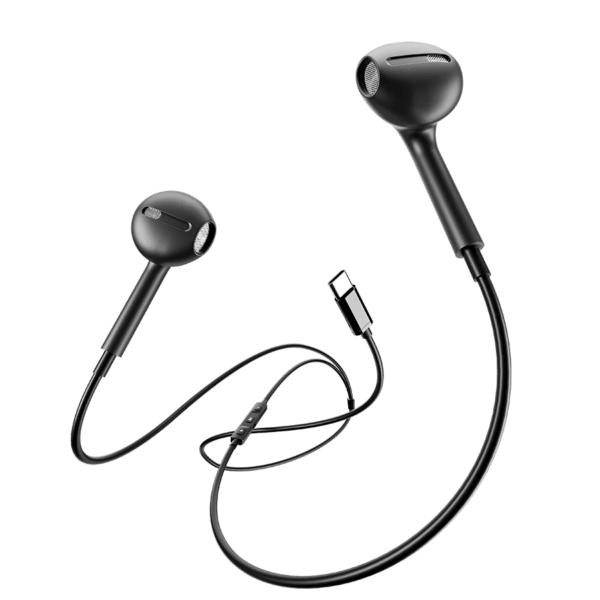 Ronin R-5 Type-C Handsfree - earphone close-up view Ronin R-5 Type-C Handsfree - earphone close-up view