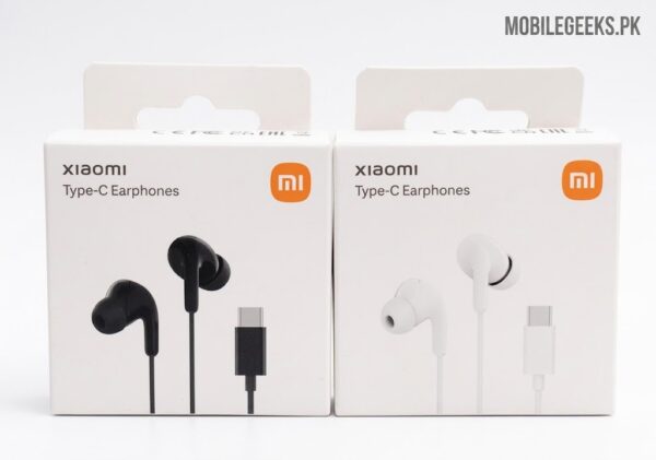 Xiaomi Type-C Earphones-box-white-black