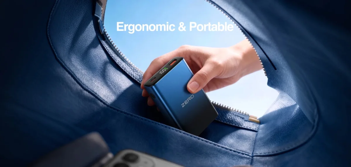 Zero Lifestyle Voltix V-100 10000Mah Power Bank 39 Zero Voltix V-100 being put into a handbag, showing its portable size